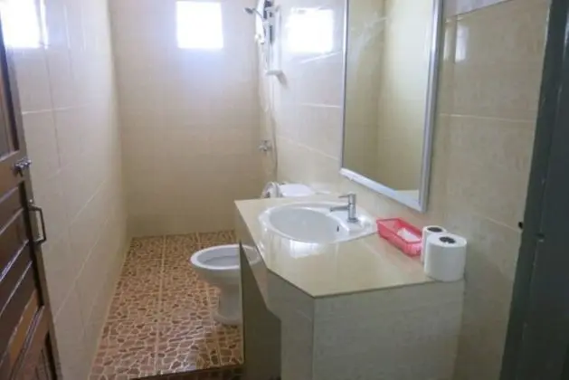 Standard Tek Büyük Yataklı Oda (with A/C)