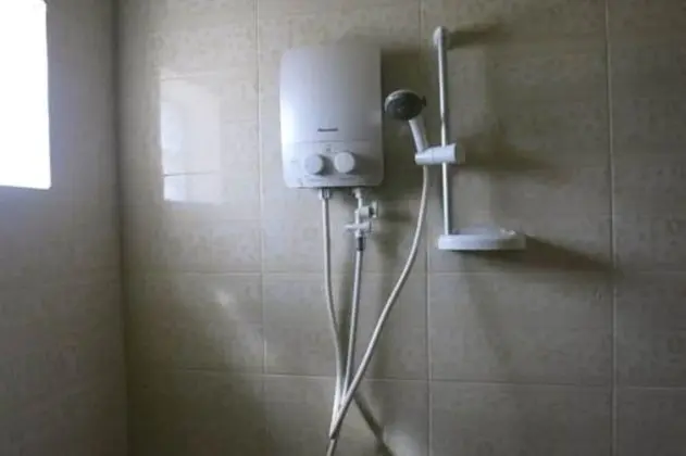 Standard Üç Kişilik Oda (with A/C)