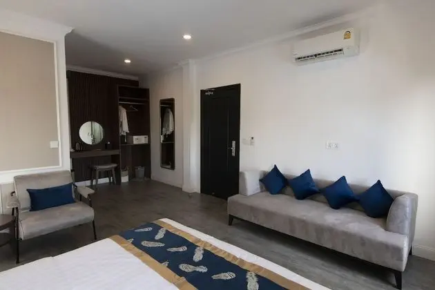 Royal Room