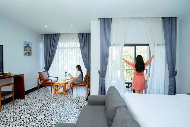 Luxury Tek Büyük Yataklı Oda