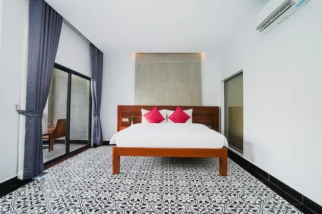 Luxury Tek Büyük Yataklı Oda