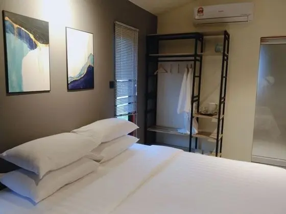 Deluxe Tek Büyük Yataklı Oda