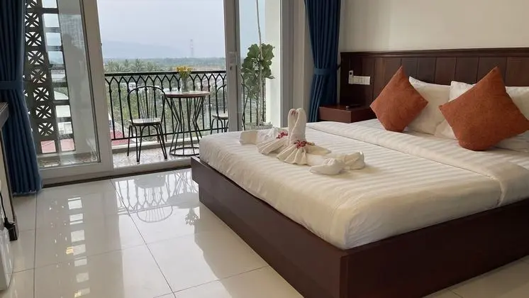 Deluxe Tek Büyük Yataklı Oda