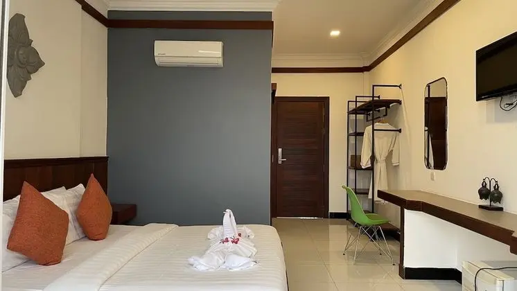 Deluxe Tek Büyük Yataklı Oda