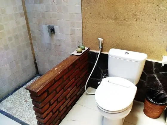 Oda, Havuz Manzaralı