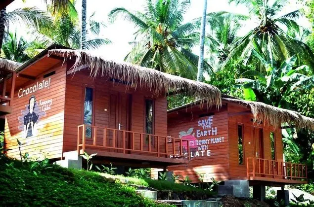 Standard Oda, Birden Çok Yatak, Bahçe Manzaralı, Bahçeli