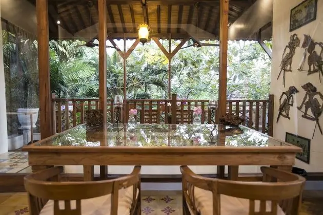 Executive Villa, 2 Yatak Odası, Küçük Mutfak, Havuz Manzaralı
