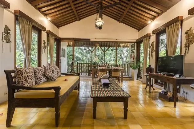 Executive Villa, 2 Yatak Odası, Küçük Mutfak, Havuz Manzaralı