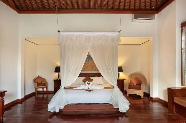 Villa, 2 Yatak Odası, Kişiye Özel Havuzlu