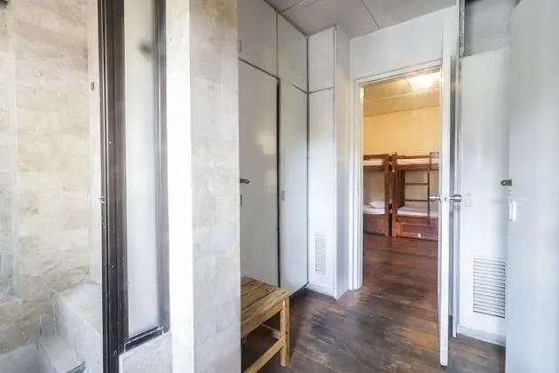 Ortak Ranzalı Oda, Karma Ranzalı Oda (Bed in 10-Bed Mixed Dormitory)