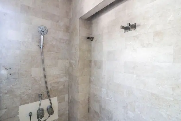 Ortak Ranzalı Oda, Karma Ranzalı Oda (Bed in 8-Bed Mixed Dormitory)