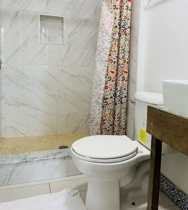 Basic Tek Büyük Yataklı Oda