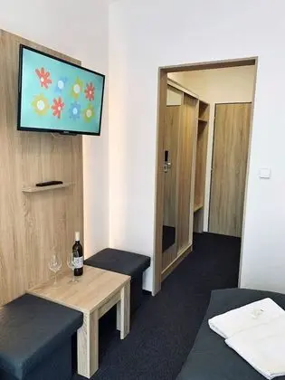 Classic Tek Büyük veya İki Ayrı Yataklı Oda