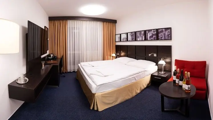 Superior Tek Büyük Yataklı Oda