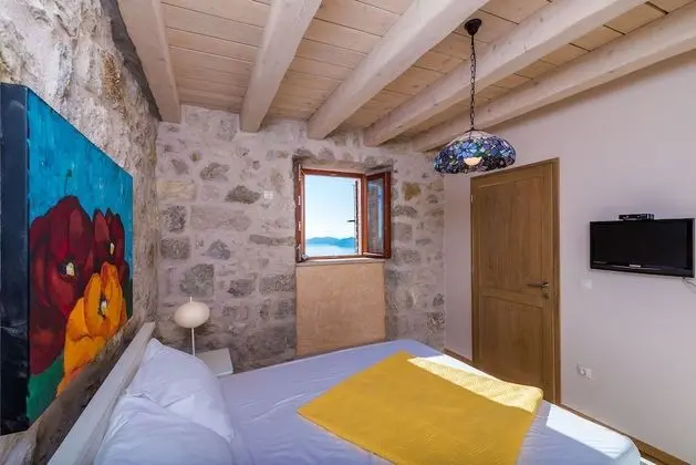 Villa (Two Bedroom House with Sea View)