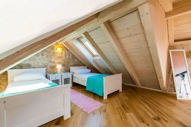 Villa (Two Bedroom House with Sea View)