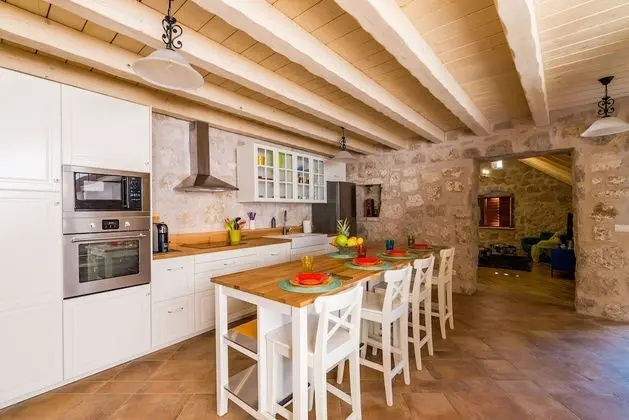 Villa (Two Bedroom House with Sea View)