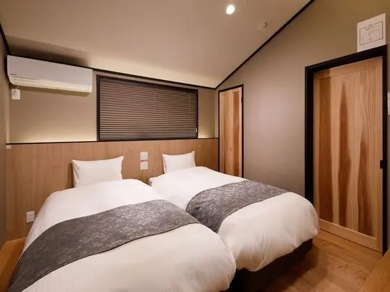 Deluxe Villa, Sigara İçilmez