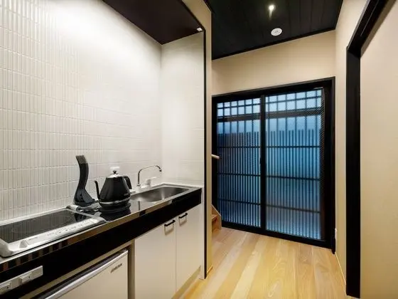 Deluxe Villa, Sigara İçilmez