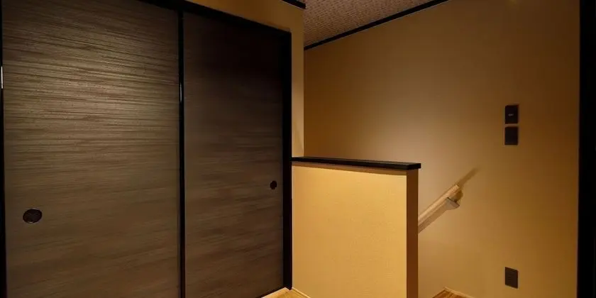 Ev, Sigara İçilmez (Private Vacation)