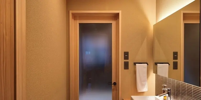 Ev, Sigara İçilmez (Private Vacation)
