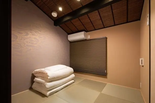 Ev (Private Vacation Home, North side)