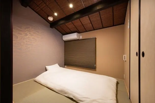Ev (Private Vacation Home, North side)