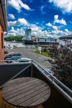 Signature Apart Daire, Özel Banyo (seitlicher Kanalblick)