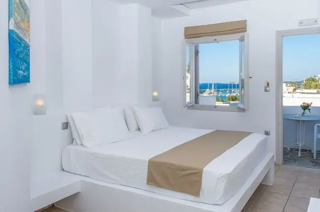 Superior Oda, Balkon, Kısmi Deniz Manzaralı