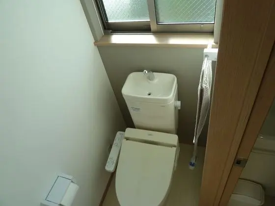 Ev (LoftB, Nearest JR/Keisei Funabashi St)