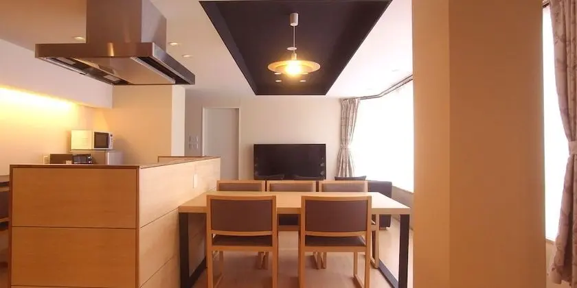Oda, Sigara İçilmez, Özel Banyo (65 sqm)