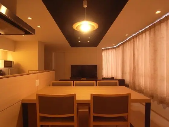 Oda, Sigara İçilmez, Özel Banyo (65 sqm)