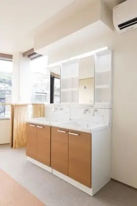 Basic Oda, Dağ Manzaralı