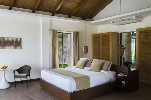 Beach Pool Villa