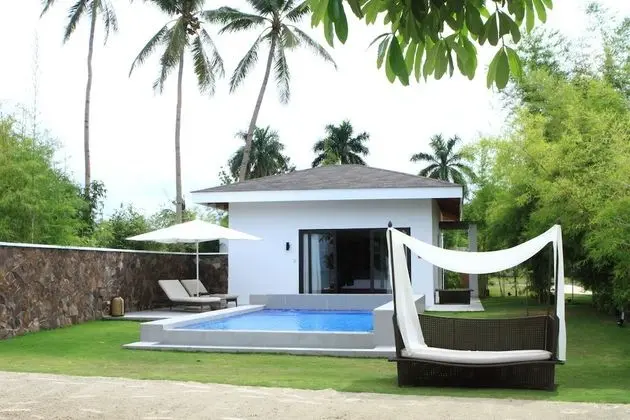 Beach Pool Villa