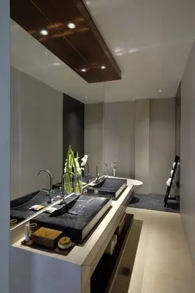 Oceanview Suite