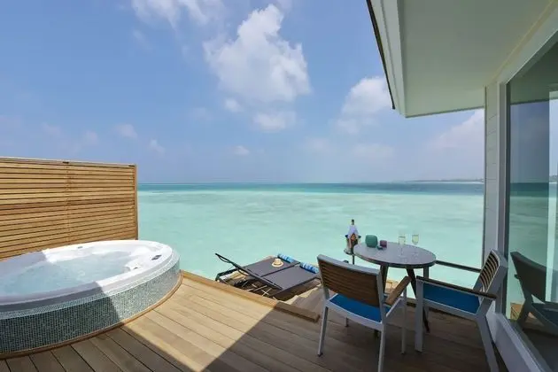 Luxury Villa (Aqua, Swirl Pool)