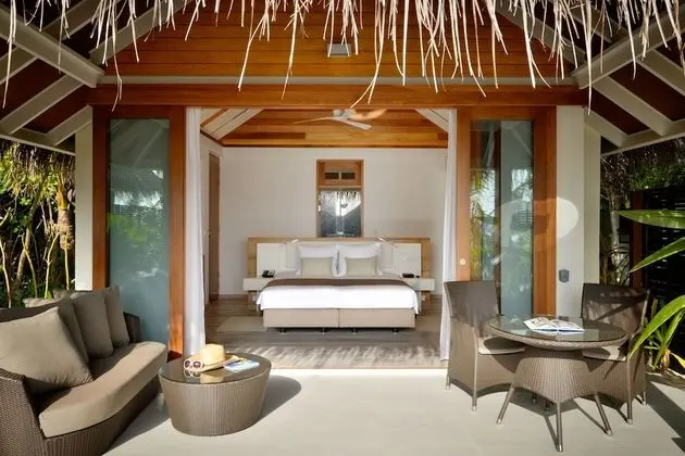 Villa (Beach)