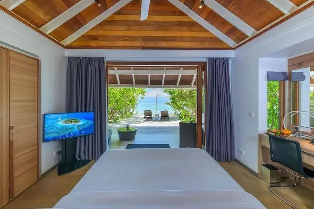 Villa (Beach)