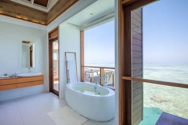 Villa (Ocean)
