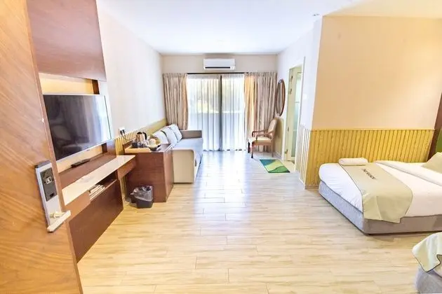 Family Tek Büyük Yataklı Oda