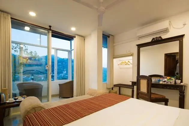 King Room with Balcony