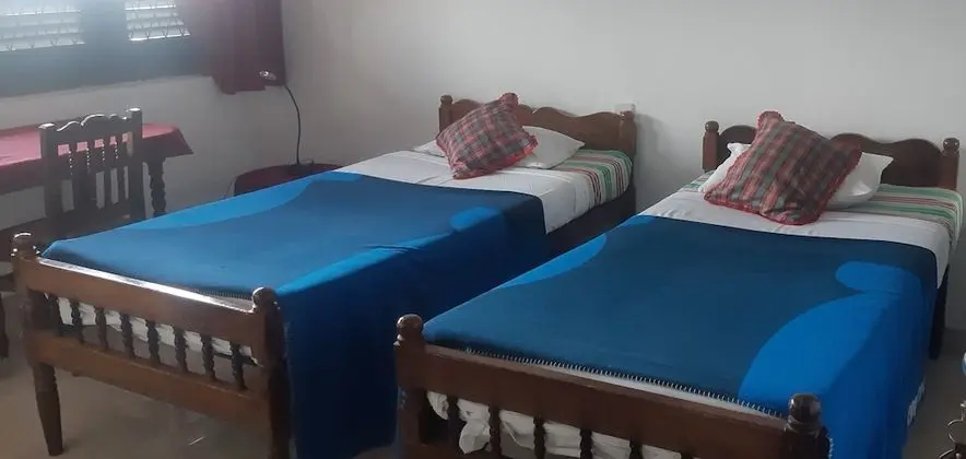 Basic Tek Büyük Yataklı Oda