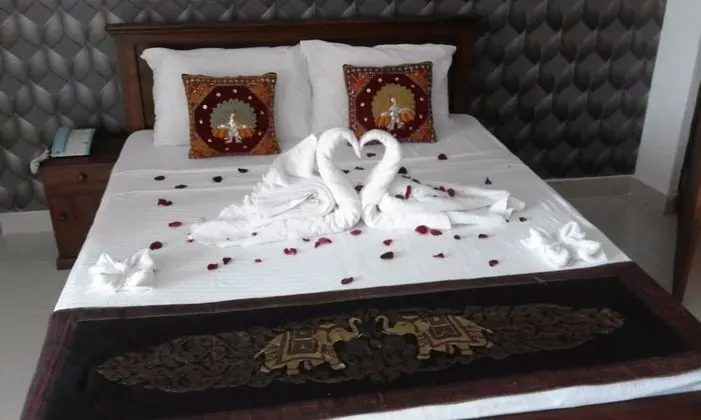 Deluxe Tek Büyük veya İki Ayrı Yataklı Oda, Göl Manzaralı