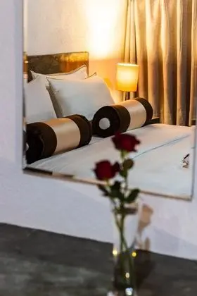 Premium Tek Büyük Yataklı Oda