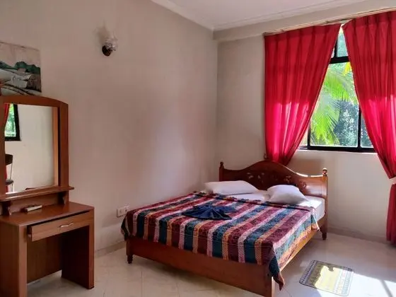 Basic Tek Büyük Yataklı Oda