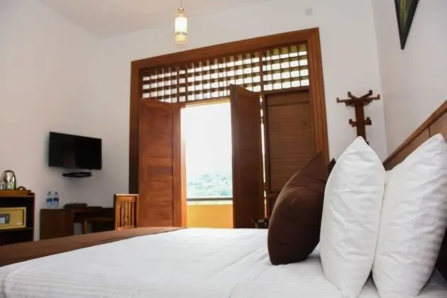 Deluxe Oda, 1 En Büyük (King) Boy Yatak, Sigara İçilmez