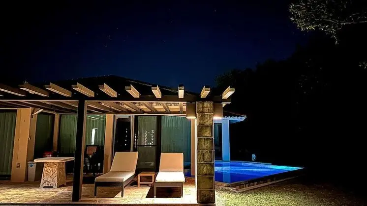 Deluxe Kır Evi