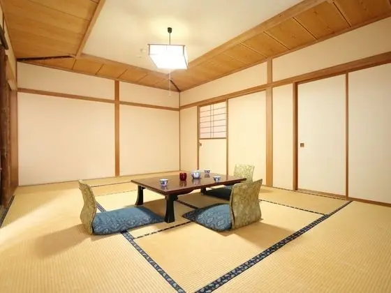 Traditional Oda, Ortak Banyo (Japanese Style, Toilet in room)