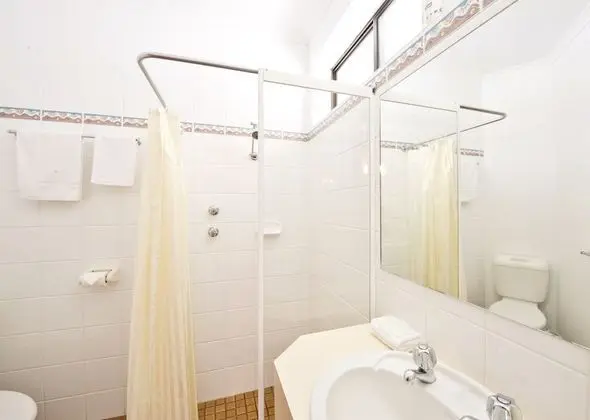 Standard Dört Kişilik Oda, Sigara İçilmez, Okyanus Manzaralı